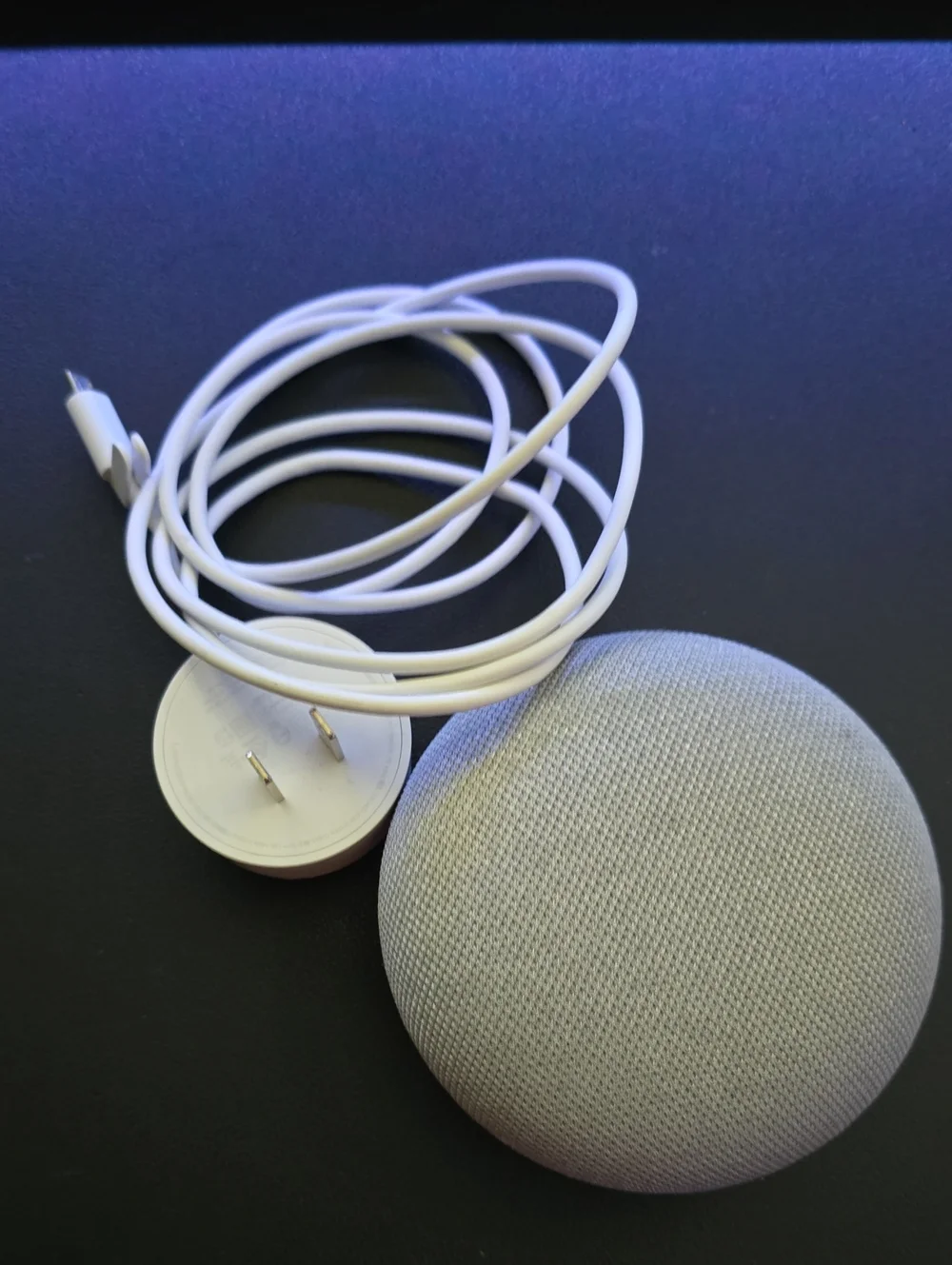 Google Home Mini